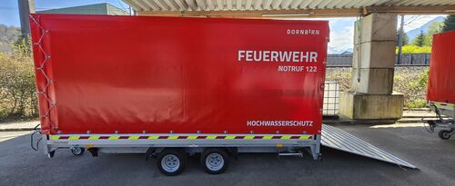 2025 04 09 Anhänger Hochwassersperren 07